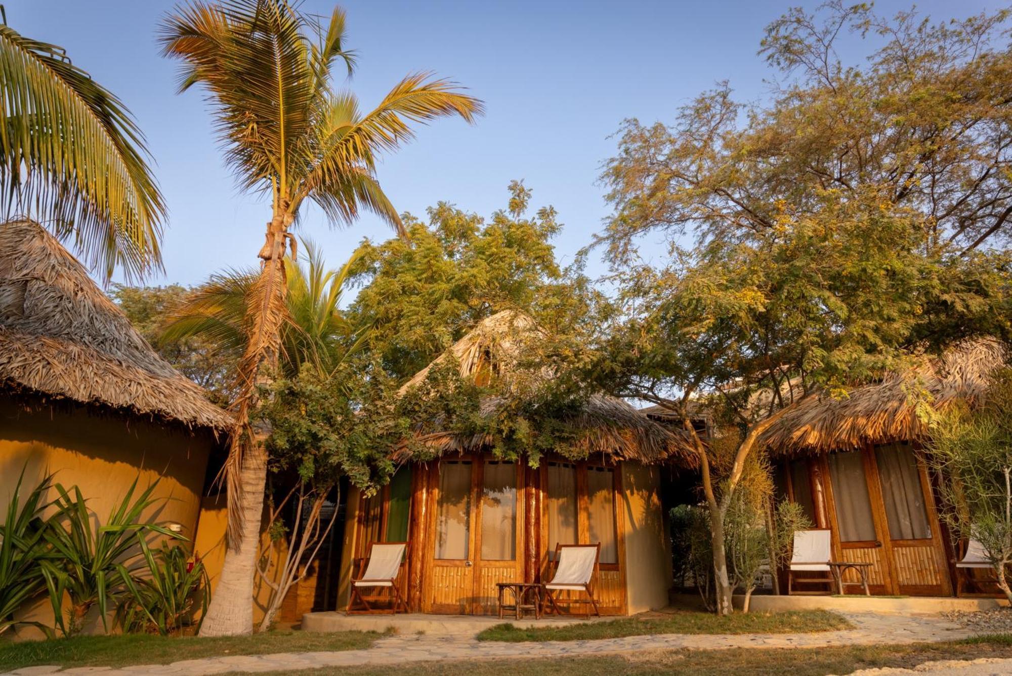 Soleil Bungalows Los Órganos Екстериор снимка