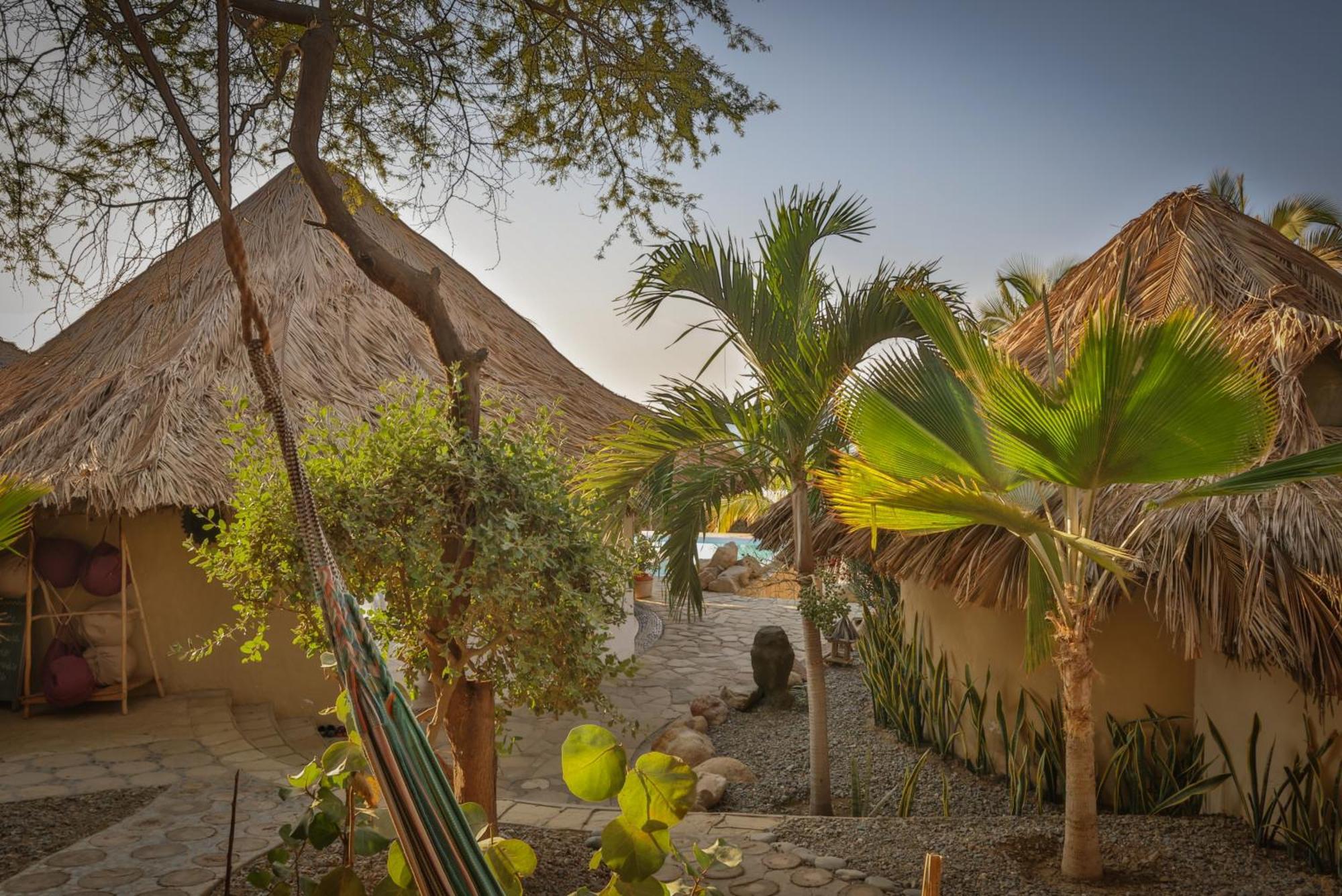 Soleil Bungalows Los Órganos Екстериор снимка